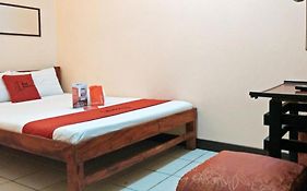 Reddoorz Near Baclay Drive Super Metro